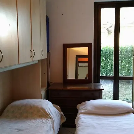 Guest house Villetta Rossini: Shared With Taxi Service